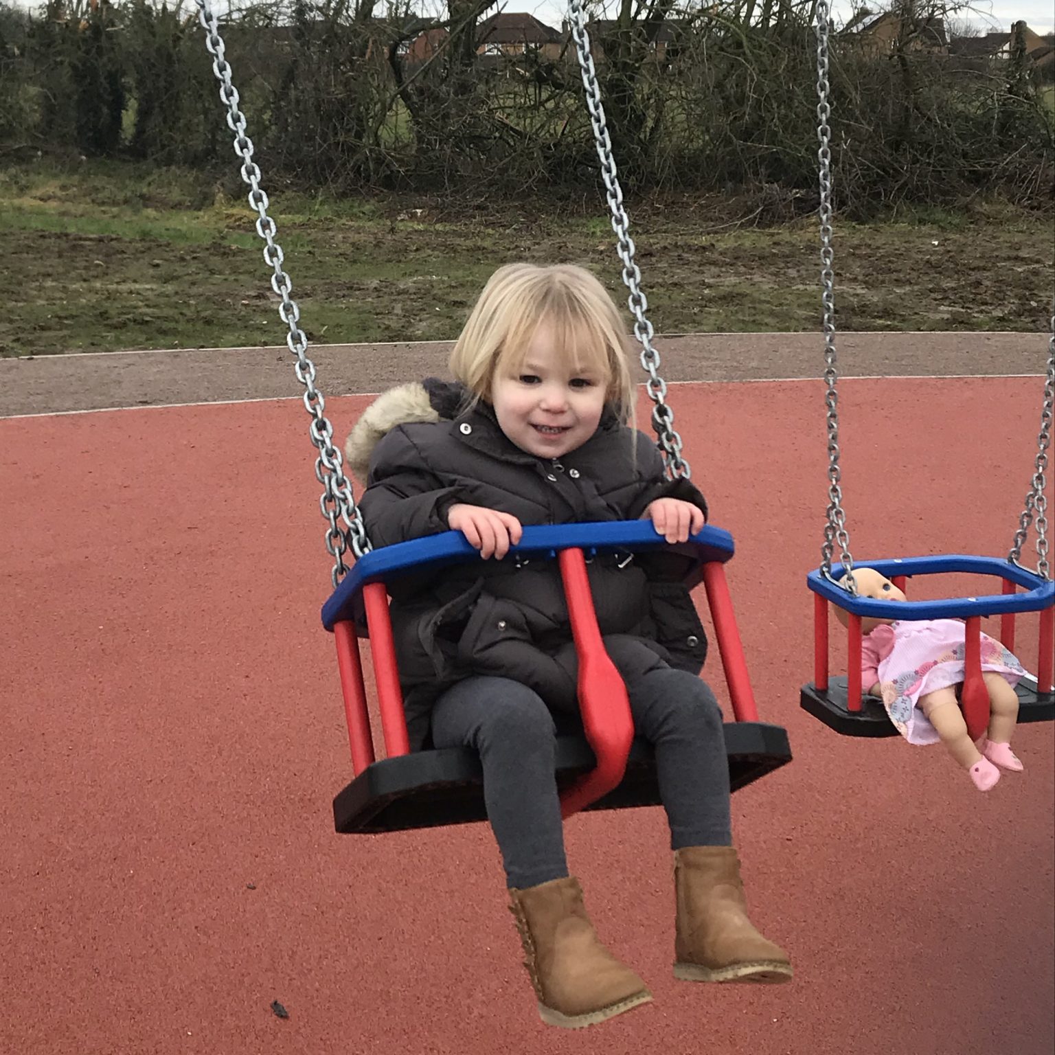 New Lubbesthorpe play area swings into action – New Lubbesthorpe